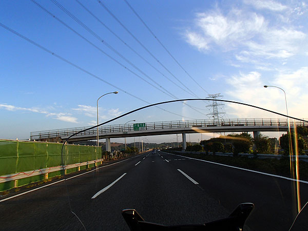 関越自動車道（高坂ＳＡ手前付近）